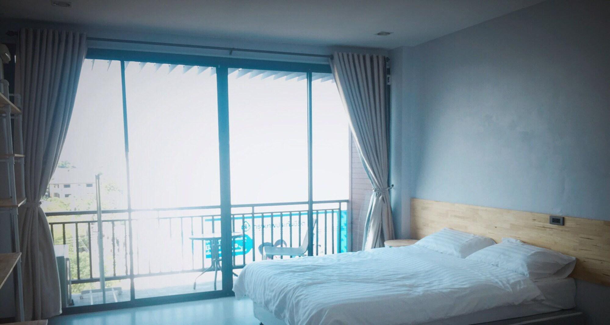 Rinrada Loft Resident Hotel Chiang Mai Exterior photo